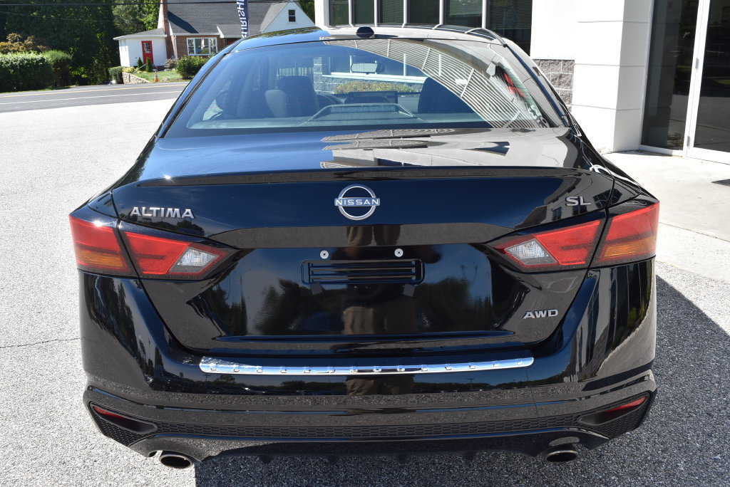 Used 2023 Nissan Altima 2.5 SL AWD/4WD image 6