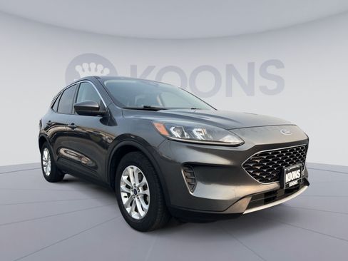 Used 2020 Ford Escape SE FWD image 10