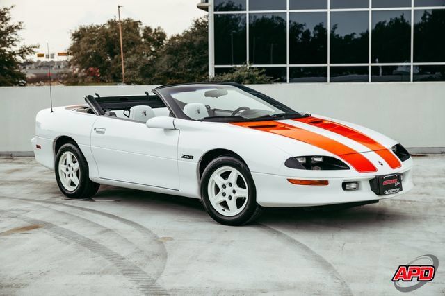 Used 1997 Chevrolet Camaro Z28 w/ Preferred Equipment Group 2 RWD image 31