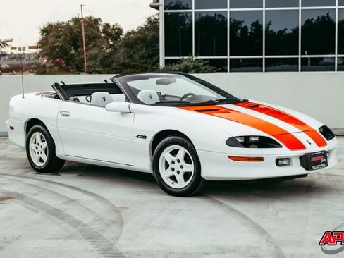 Used 1997 Chevrolet Camaro Z28 w/ Preferred Equipment Group 2 image 31