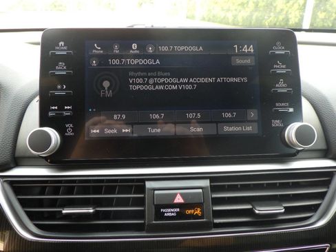 Used 2019 Honda Accord Sport image 22