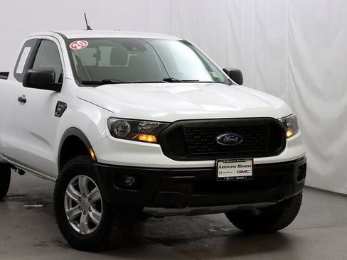 Used 2020 Ford Ranger XL w/ FX4 Off-Road Package image 2