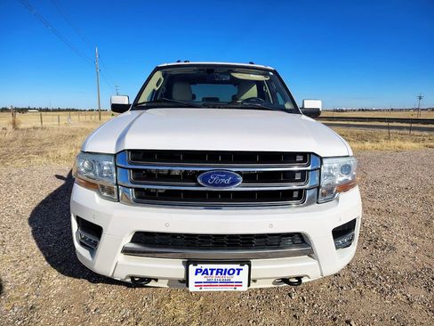 Used 2015 Ford Expedition Limited w/ Equipment Group 301A image 8