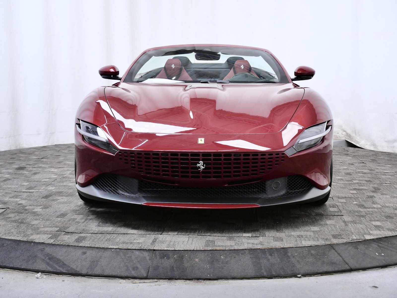 Certified 2025 Ferrari Roma Spider RWD image 11