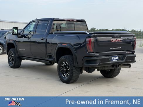 Certified 2024 GMC Sierra 2500 AT4X AWD/4WD image 8