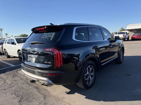 Used 2020 Kia Telluride EX image 13
