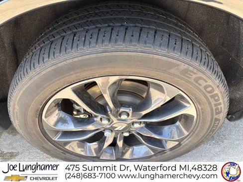 Used 2023 Dodge Durango R/T w/ Hemi Orange Plus Package AWD/4WD image 12