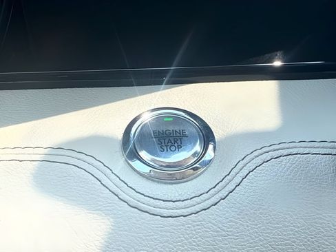 Used 2021 Lincoln Navigator L Reserve w/ Luxury Package AWD/4WD image 20