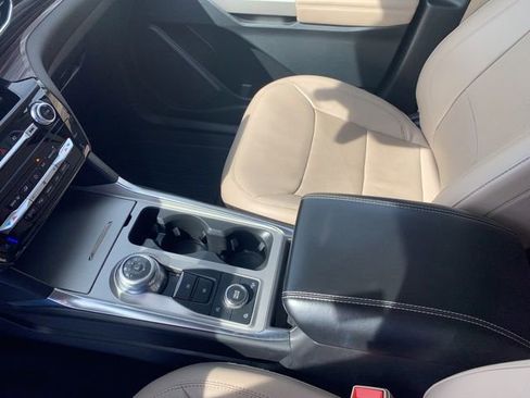 Certified 2023 Ford Explorer Limited image 34