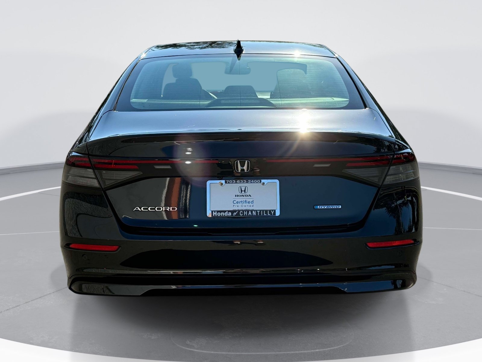Used 2024 Honda Accord EX-L image 3