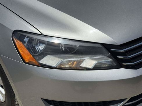 Used 2013 Volkswagen Passat 2.5 S FWD image 6