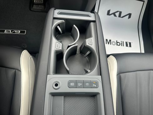 New 2026 Kia EV9 GT-Line image 29