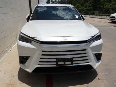 Used 2025 Lexus TX 350 AWD w/ Technology Package image 2