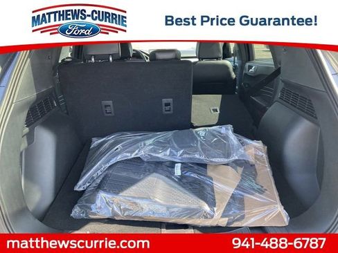 New 2025 Ford Escape SE w/ PHEV Premium Package image 14