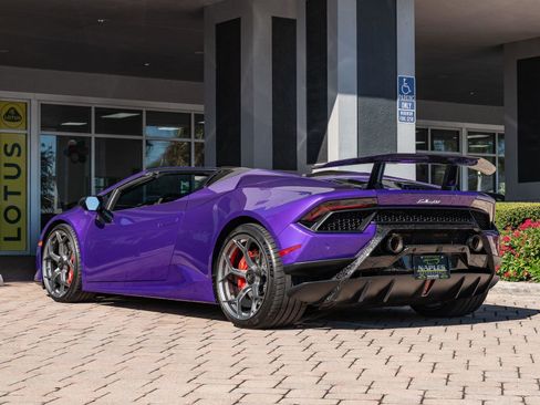 Used 2019 Lamborghini Huracan Performante image 55