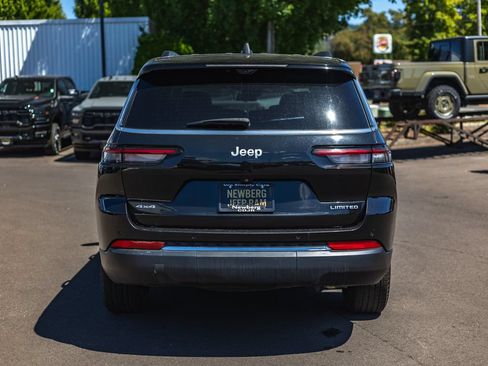Used 2024 Jeep Grand Cherokee L Limited w/ Luxury Tech Group II AWD/4WD image 9