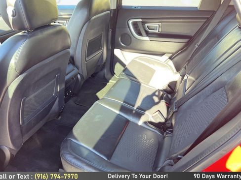 Used 2019 Land Rover Discovery Sport SE image 14