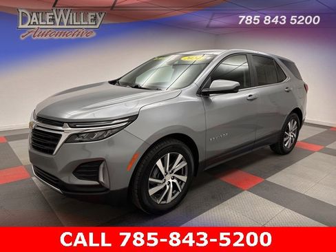 Used 2024 Chevrolet Equinox LT w/ LPO, Floor Liner Package image 3