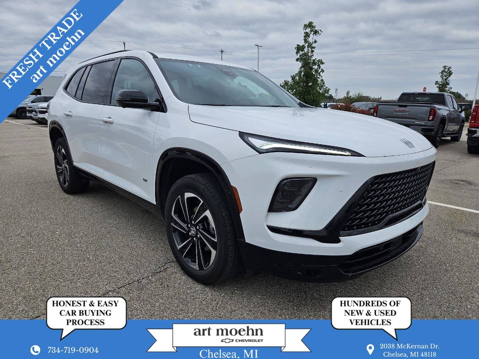 Used 2026 Buick Enclave Sport Touring AWD/4WD image 1