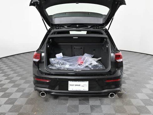 New 2026 Volkswagen GTI SE image 11