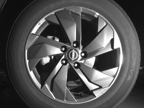 Used 2024 Nissan Rogue SV FWD image 29