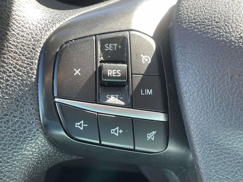 Used 2022 Ford Transit 350 XLT image 19