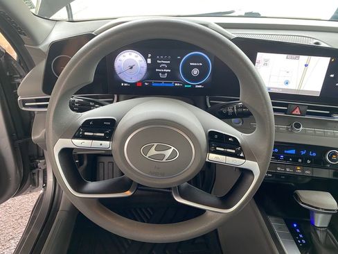 Certified 2024 Hyundai Elantra SEL image 14