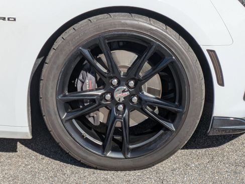 Used 2021 Chevrolet Camaro SS image 11