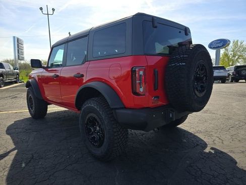 Used 2023 Ford Bronco Wildtrak image 5