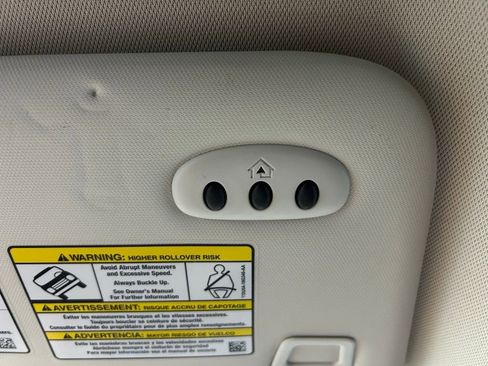 Used 2019 Ford Escape Titanium image 28