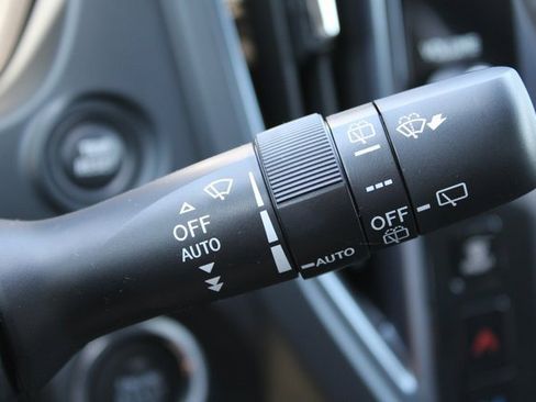 New 2025 Subaru Forester Limited image 34