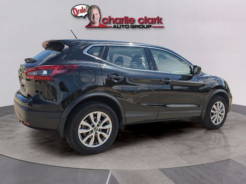 Used 2021 Nissan Rogue Sport S FWD image 5
