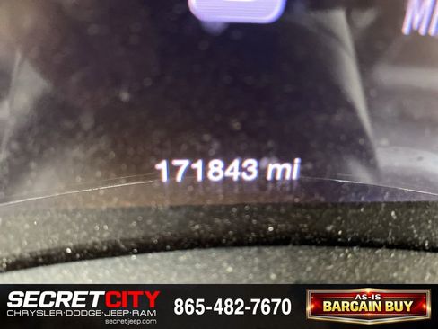Used 2017 Dodge Durango SXT w/ Quick Order Package 23B AWD/4WD image 19