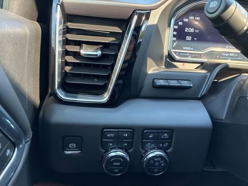 Used 2025 GMC Sierra 1500 Denali Ultimate image 26