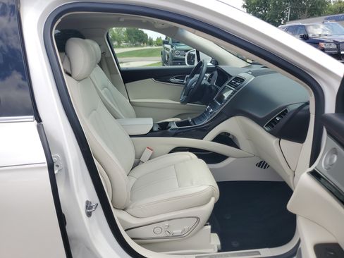 Used 2018 Lincoln MKX Black Label w/ Driver Assistance Package AWD/4WD image 9