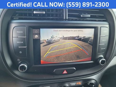 Certified 2025 Kia Soul LX w/ LX Technology Package FWD image 17