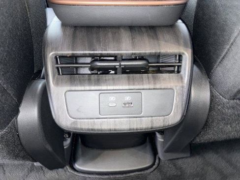 Certified 2023 Nissan Ariya FWD image 29