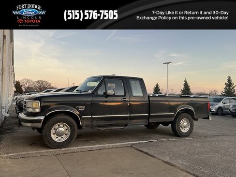 Used 1996 Ford F250 XLT image 1