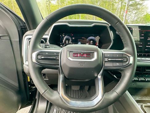New 2026 GMC Canyon Elevation w/ Convenience Package RWD image 18