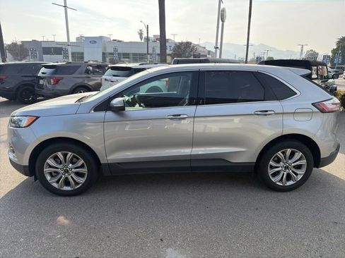Used 2023 Ford Edge Titanium w/ Equipment Group 301A image 4