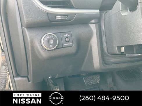 Used 2014 Chevrolet Traverse LT w/ All-Star Edition AWD/4WD image 20