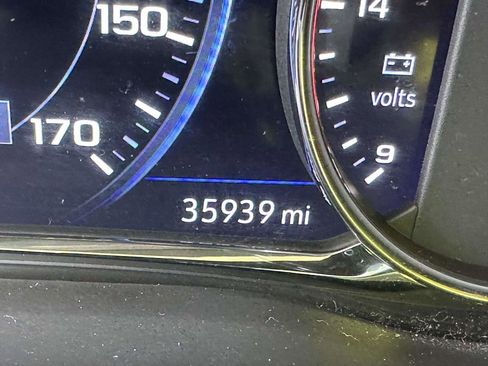 Used 2020 GMC Acadia Denali image 37