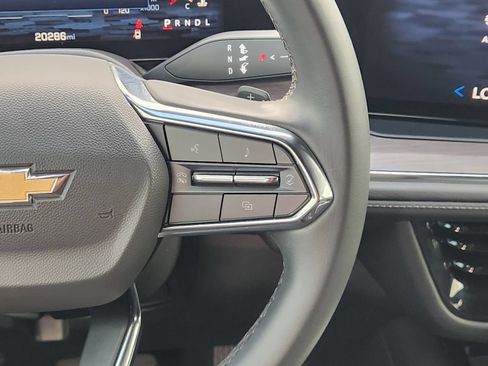 Used 2025 Chevrolet Tahoe LS RWD image 28