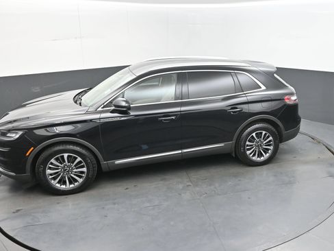 Used 2023 Lincoln Nautilus AWD w/ Premium Package image 36