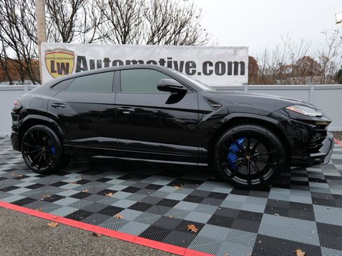 Used 2021 Lamborghini Urus AWD/4WD image 67
