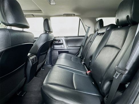 Used 2013 Toyota 4Runner Limited image 11