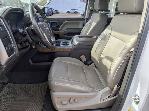 Used 2018 GMC Sierra 1500 SLT w/ Enhanced Driver Alert Package image 13