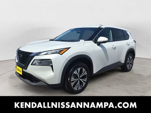 Used 2021 Nissan Rogue SV FWD image 1
