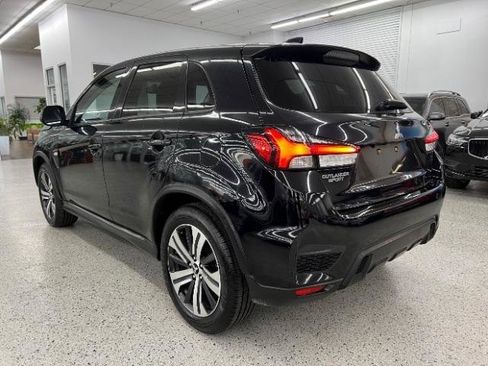 Used 2020 Mitsubishi Outlander Sport ES image 6