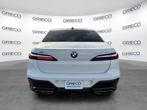Used 2023 BMW 760i xDrive AWD/4WD image 6